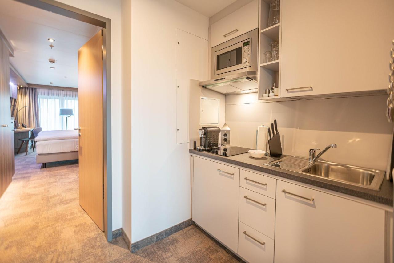 Standard Room Kitchenette,1523209393:JPEG